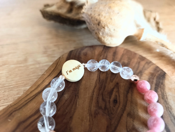 Gravírovaný náramok I am magic 1